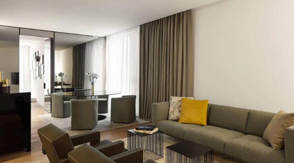 Deluxe Suite, One Bedroom Suite, One King, Corner Room at Roomers Baden-Baden Autograph Collection