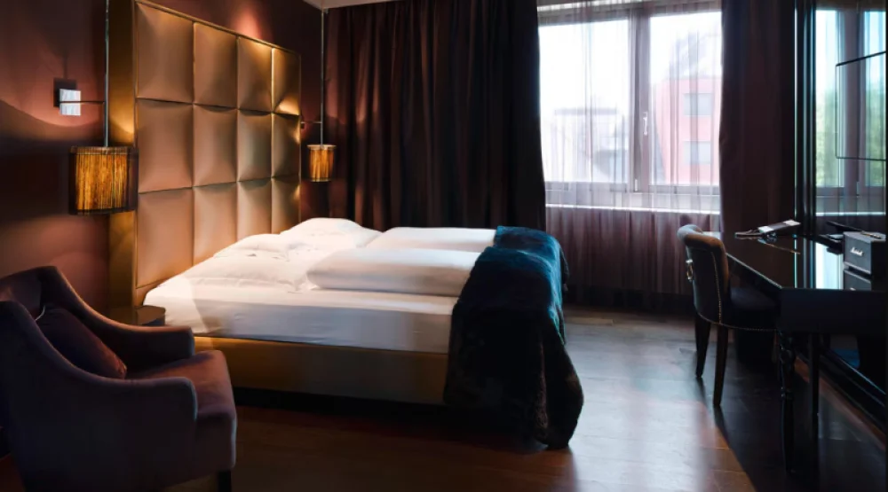 Prestige, Presidential Suite, One King, Courtyard View at Roomers Frankfurt Central Autograph Collection