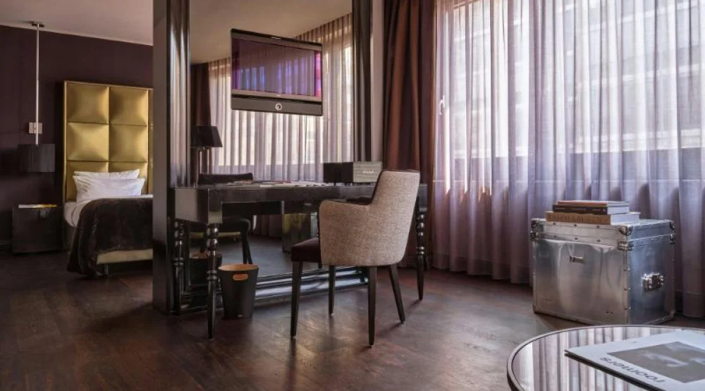 Superior, Suite, One King, Skyline View at Roomers Frankfurt Central Autograph Collection