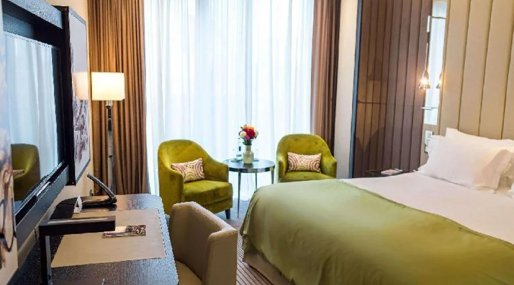 Classic One Queen Bed at Sofitel Frankfurt Opera