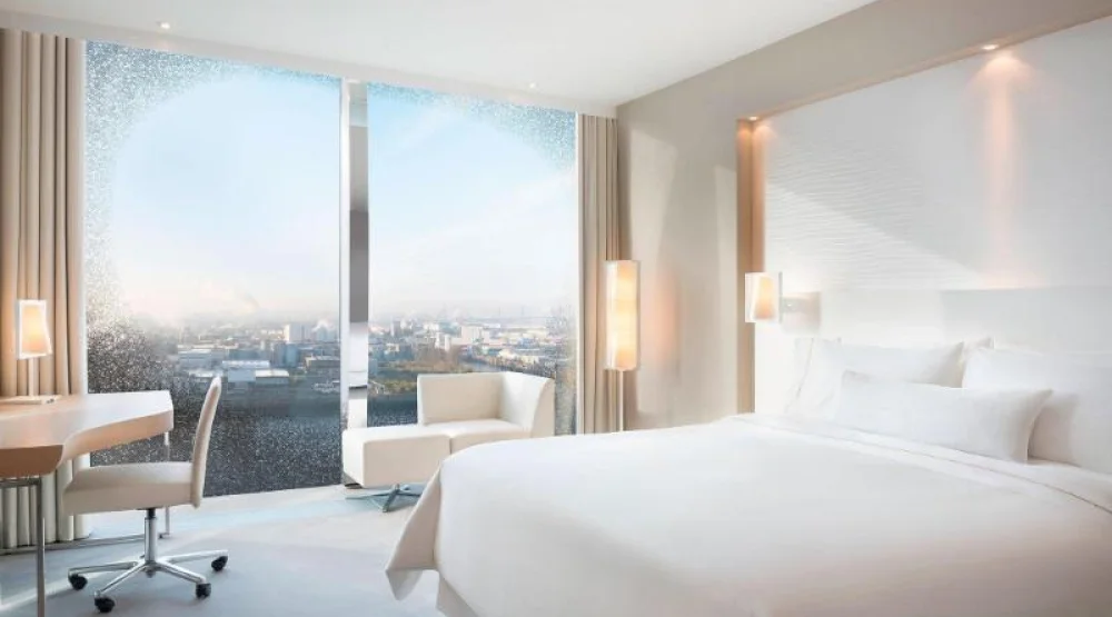 Premium, Guest Room, One King, Water View at The Westin Hamburg Elbphilharmonie