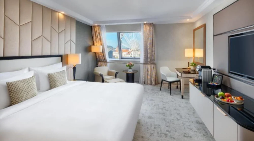 Deluxe Room Park View at Kempinski Hotel Corvinus Budapest
