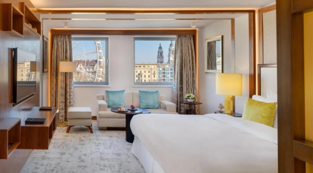 Corvinus Room Park View at Kempinski Hotel Corvinus Budapest