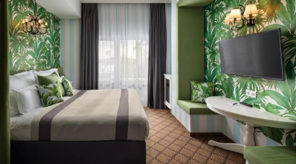 Three Mystery King Room at Mystery Hotel Budapest