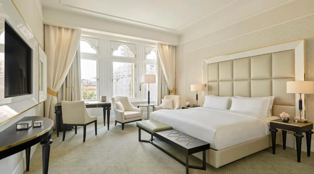 Premium King Room with City View at Parisi Udvar Hotel Budapest