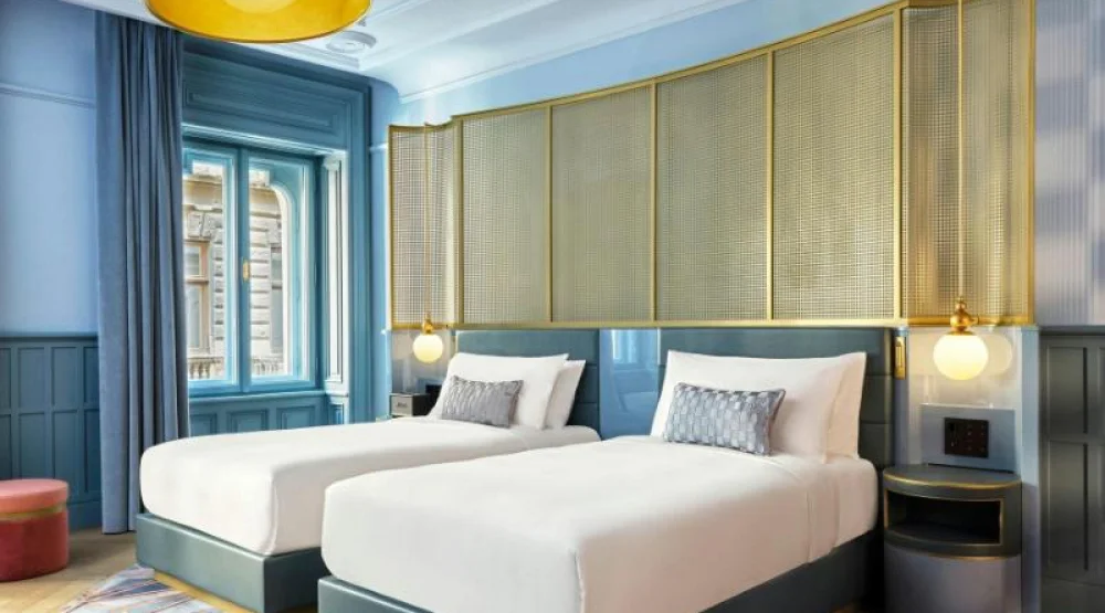 Wonderful Room, Guest Room, Two Twin, Street View at W Budapest