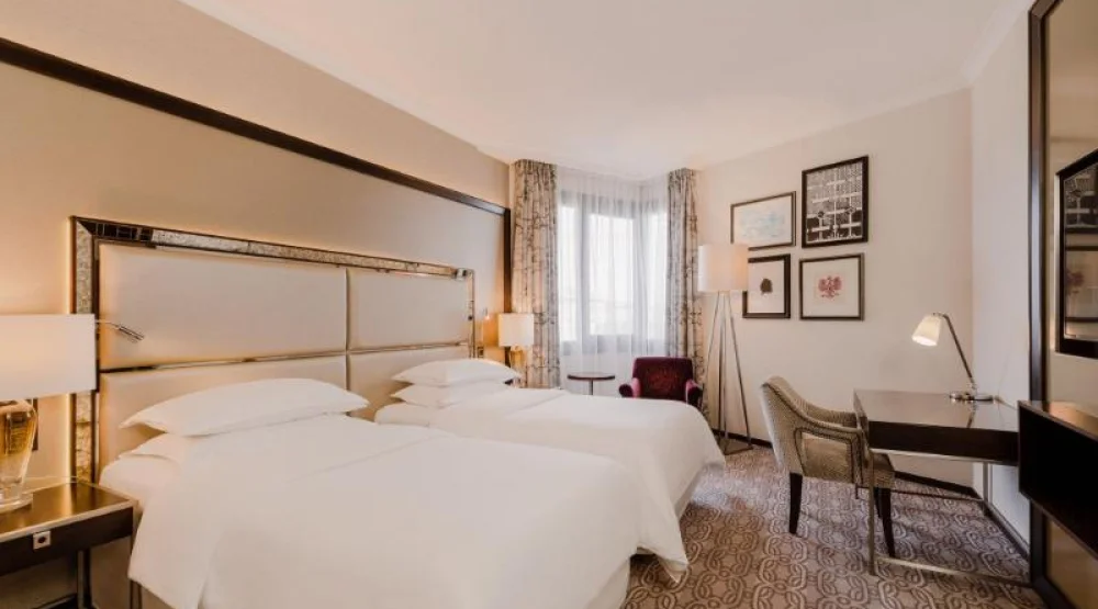 Deluxe Room, Guest Room, Two Twin, City Or Atrium View at Sheraton Grand Krakow