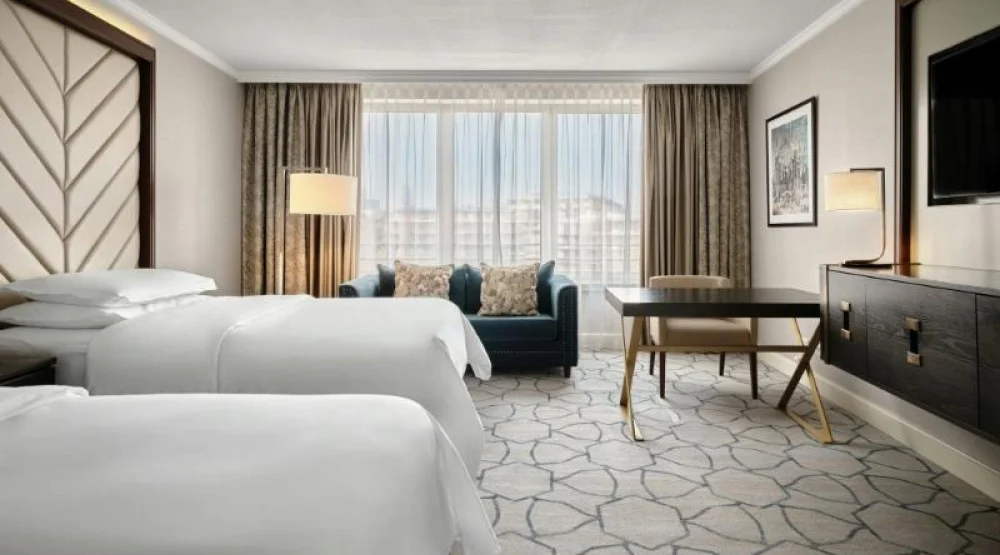 Deluxe Guest Room, Two Twin at Sheraton Grand Warsaw