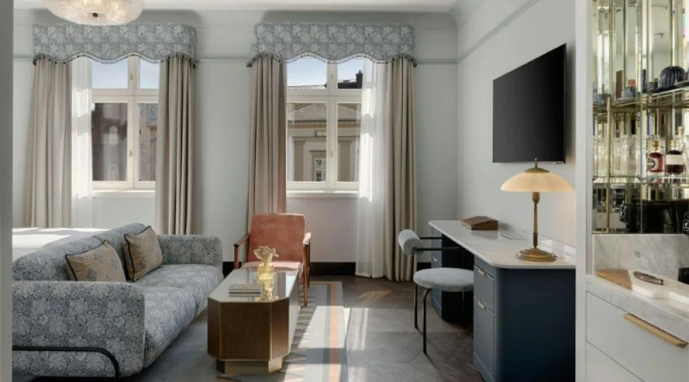 Heritage Grand King, Guest Room, One King at Stradom House Autograph Collection