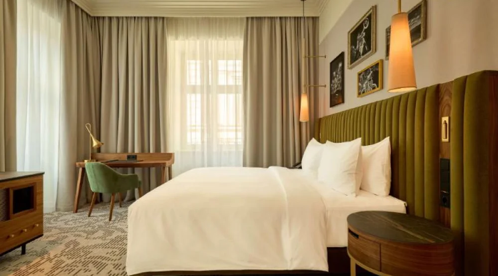 King Deluxe Old Town Room at Hotel Saski Krakow Curio Collection by Hilton