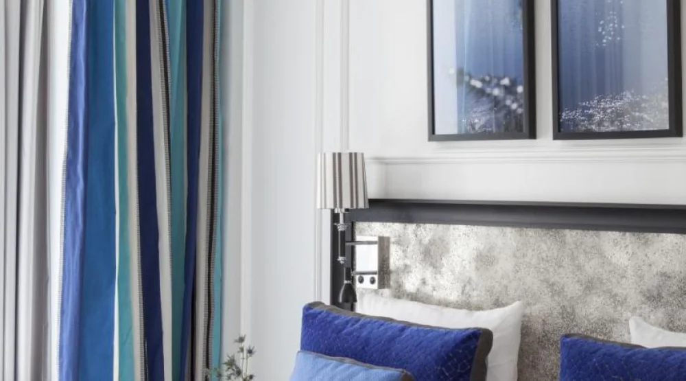 Small Double Room at Absalon Hotel