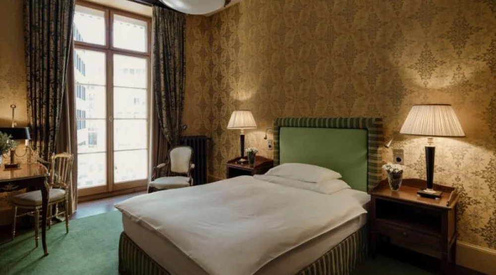 City Queen Room at Grand Hotel Les Trois Rois