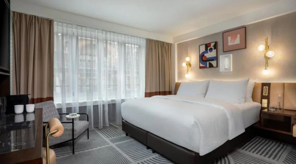 Superior Guest Room, Guest Room, One King at Neues Schloss Privat Hotel Zurich Autograph Collection