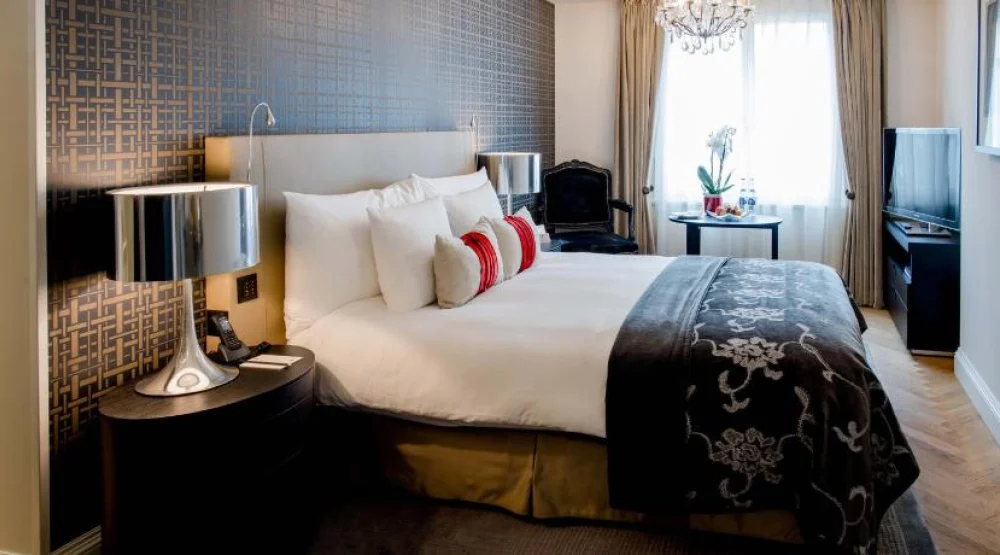 Queen Room at Hotel Schweizerhof Bern & Spa