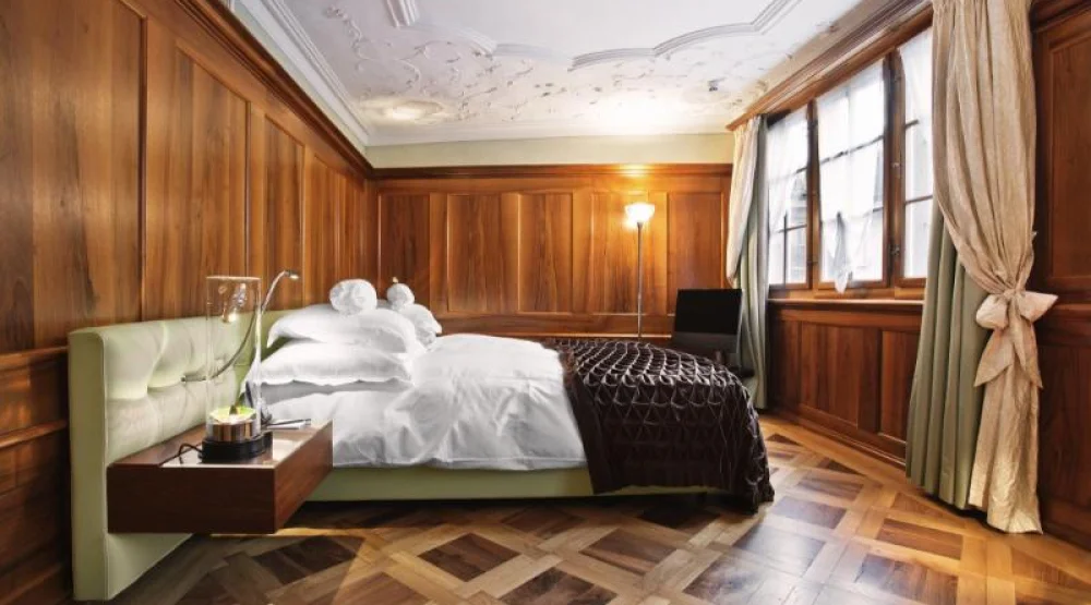 Courtyard Suite with Spa Shower at Widder Hotel