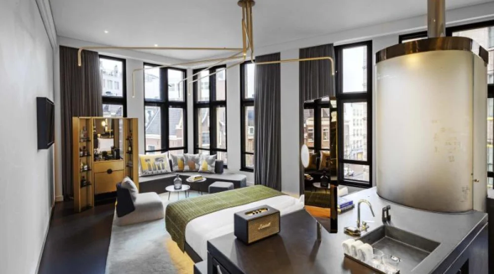 Deluxe Suite Bank, Suite, One King at W Amsterdam