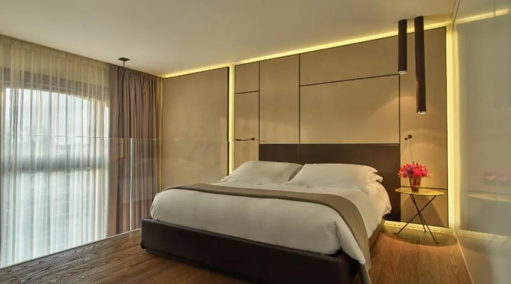 Junior Suite Duplex at Conservatorium Hotel
