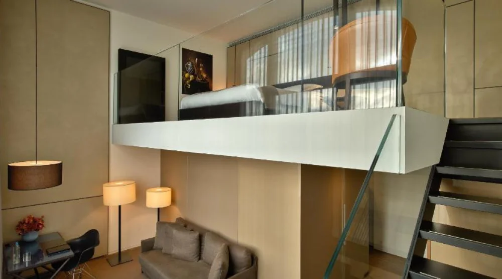 Grand Junior Duplex at Conservatorium Hotel