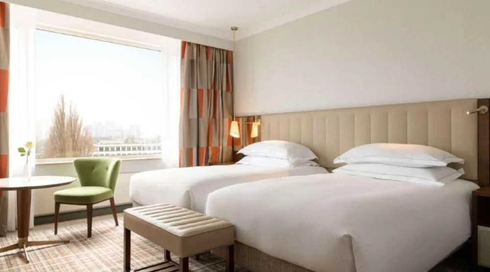 Twin Deluxe Room at Hilton Amsterdam