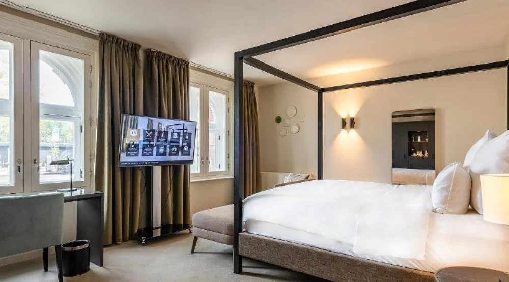 Deluxe Premium Room at Pestana Amsterdam Riverside