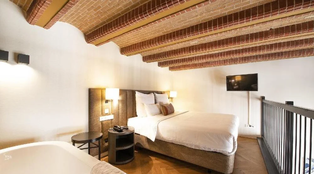 Mezzanine Family Room at Pestana Amsterdam Riverside