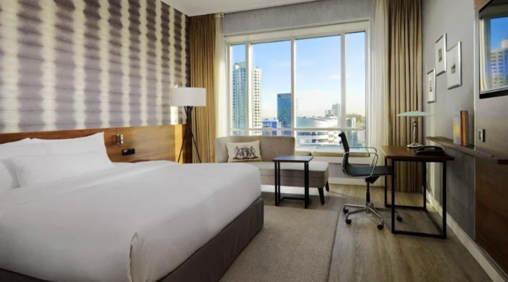 Superior King Room, Guest Room, One King at Rotterdam Marriott