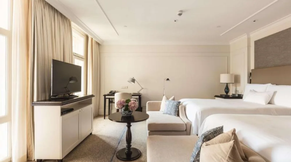 Twin Grand Premier Room at Waldorf Astoria Amsterdam