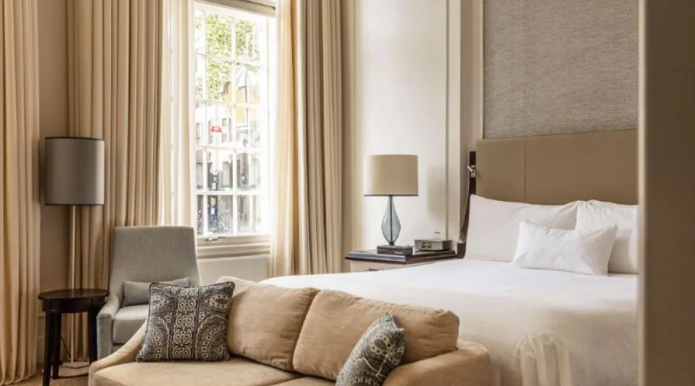 King Grand Premier with Canal View at Waldorf Astoria Amsterdam