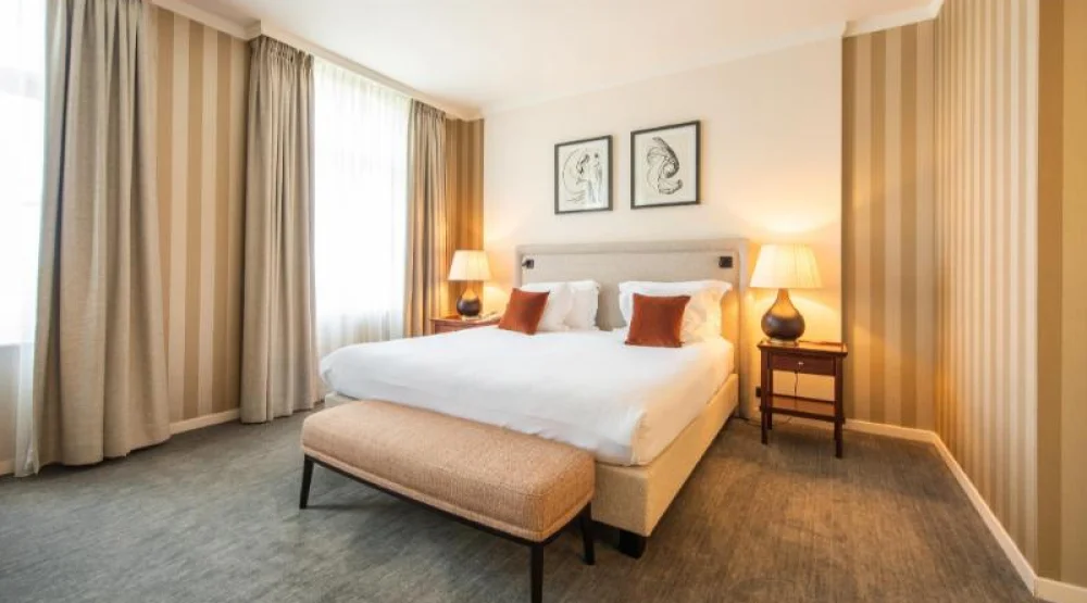 Deluxe Junior Suite at Hotel Dukes Palace