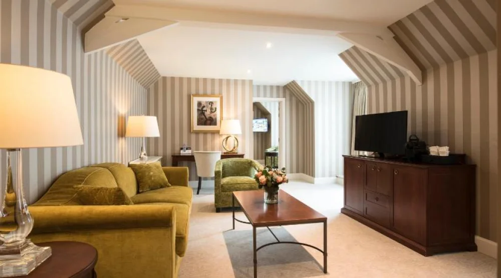 Garden Suite at Hotel Dukes Palace