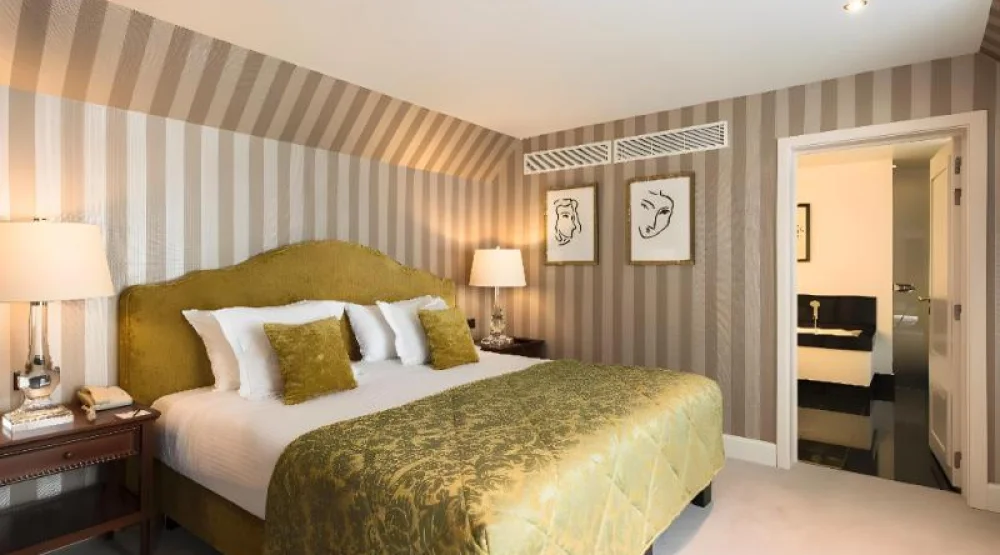 Garden Suite with Private Terrace at Hotel Dukes Palace