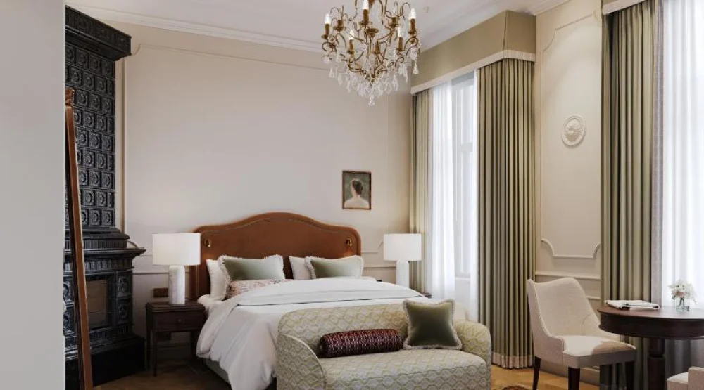 King Room with Garden View at Hotel Kamp