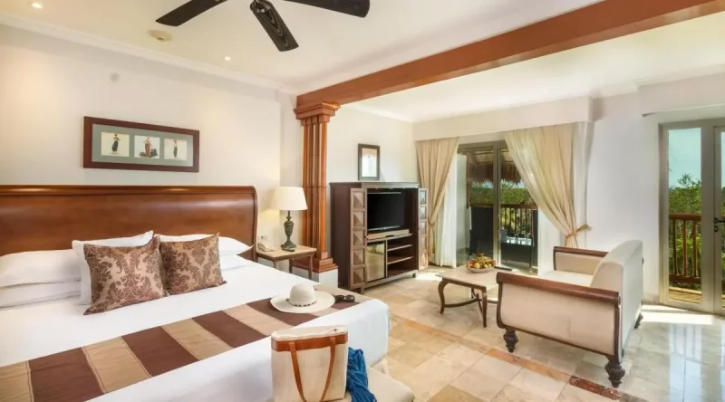 Gold Superior Junior Suite at Valentin Imperial Riviera Maya