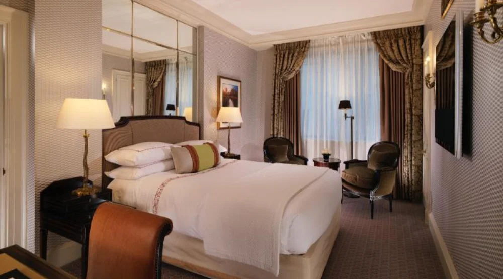 Deluxe Queen Room at The Dorchester