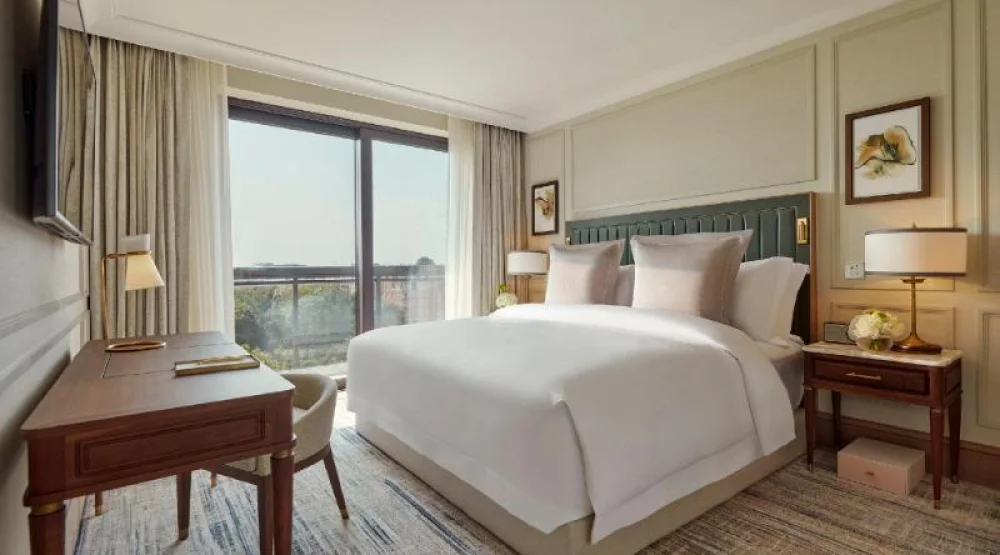 Deluxe Balcony Garden Suite at Jumeirah Carlton Tower