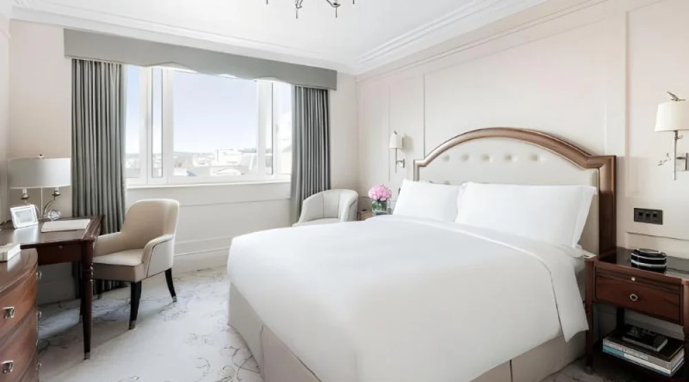 Standard King Room at The Langham London