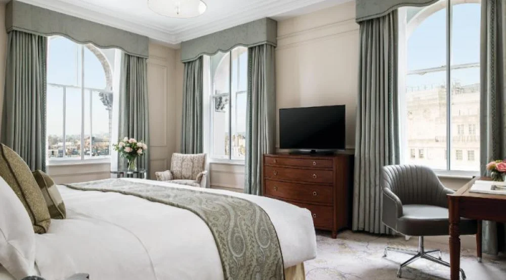 Deluxe Room at The Langham London