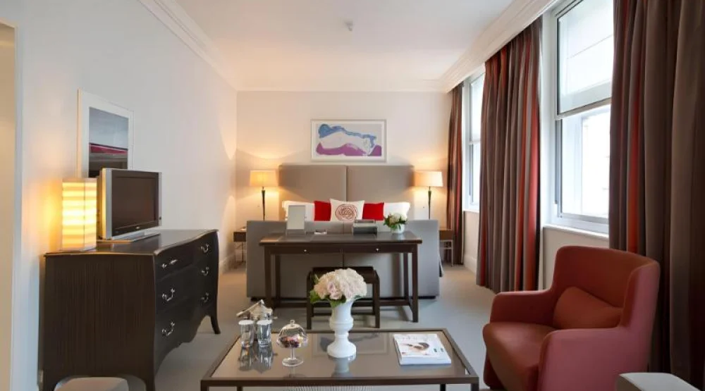 Deluxe Suite at Brown's Hotel