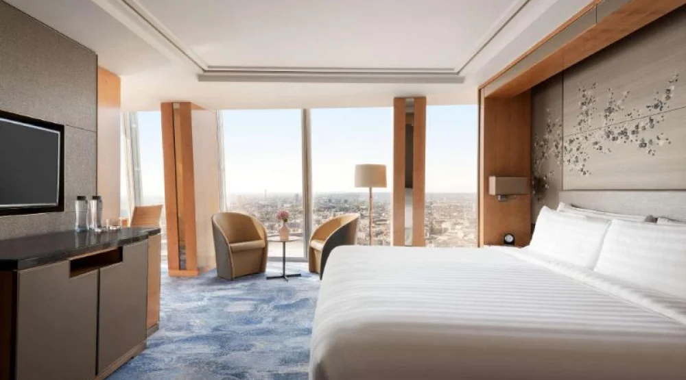 Premier City View Room - One King at Shangri-La The Shard