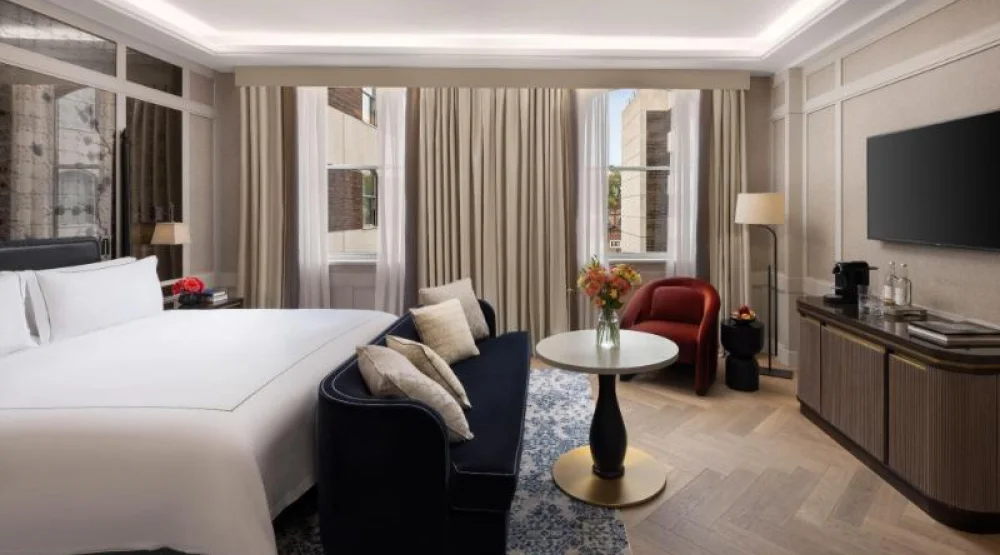 King Grand Premier Room at The Biltmore Mayfair