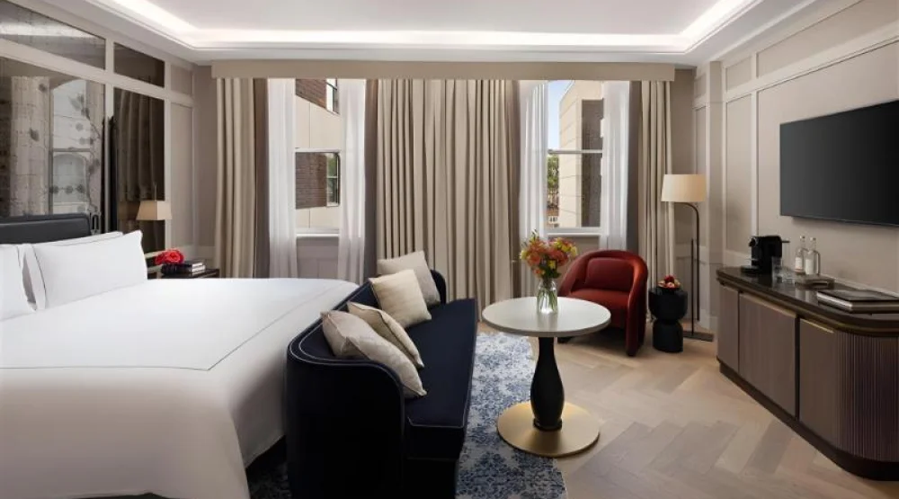 Room King Grand Deluxe Grosvenor Square View Room at The Biltmore Mayfair