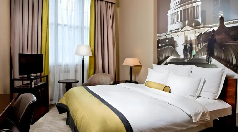 Deluxe, Guest Room, One Queen at Threadneedles Autograph Collection