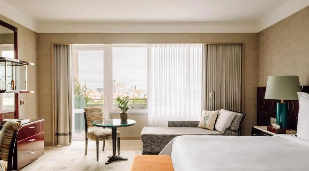 Deluxe Park View Room Two Twins at Four Seasons Hotel Ritz Lisbon