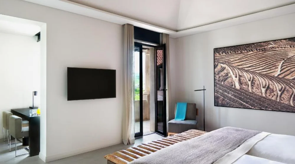 Deluxe Double Room at Six Senses Douro Valley