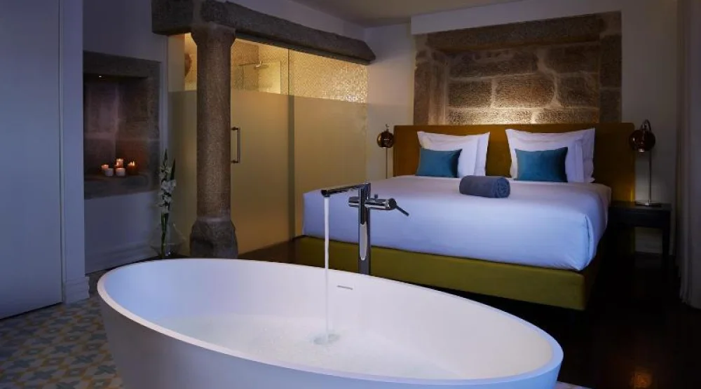 King Suite Deluxe at Convento Do Seixo Boutique Hotel & Spa