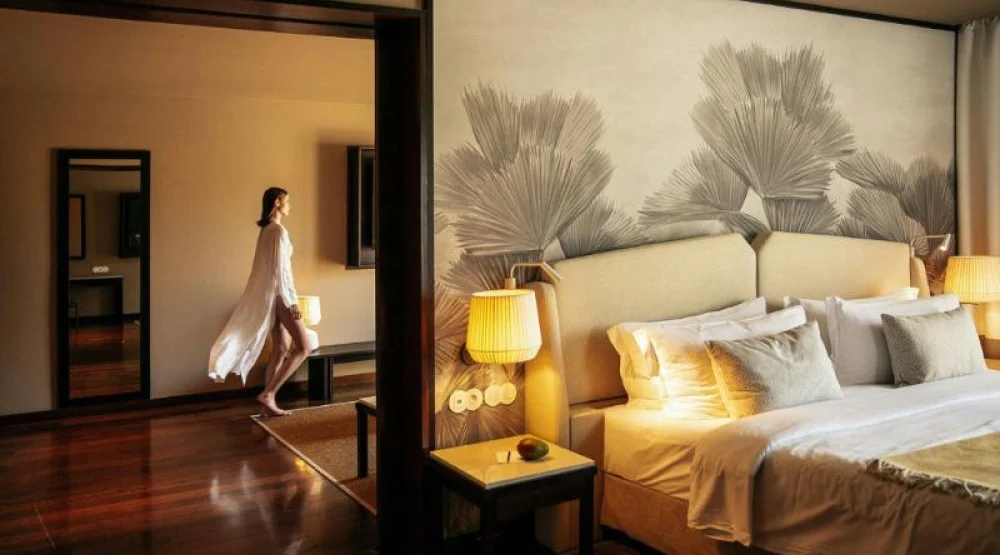 Absolute Family Suite, One Bedroom Suite, One King, Trundle Bed, Lake View, Balcony, Whirlpool at Domes Lake Algarve Autograph Collection