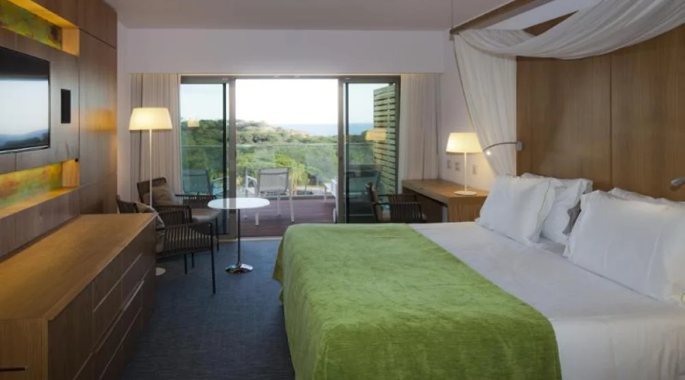 Deluxe Double Or Twin Resort View at Epic Sana Algarve
