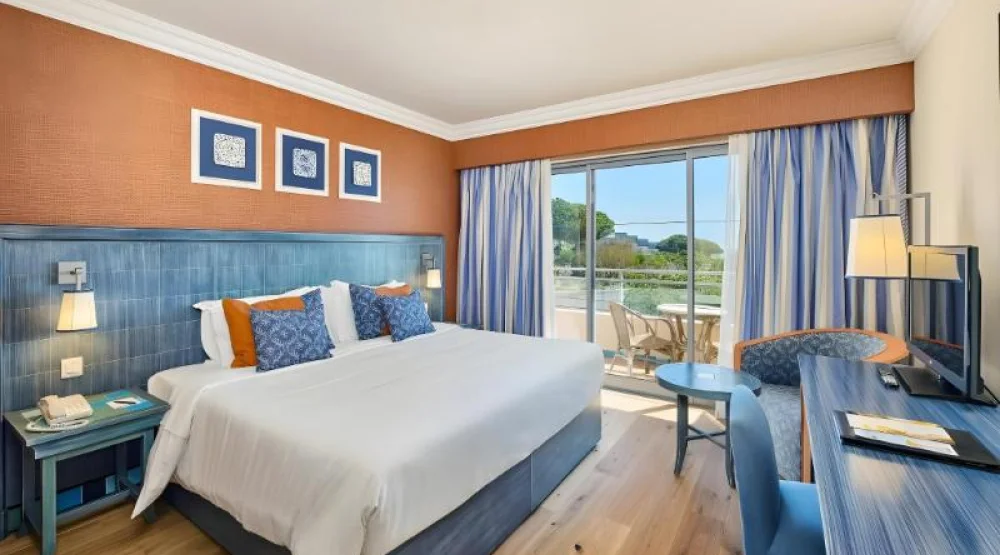 Sea View Suite at Grande Real Santa Eulalia Resort & Hotel Spa