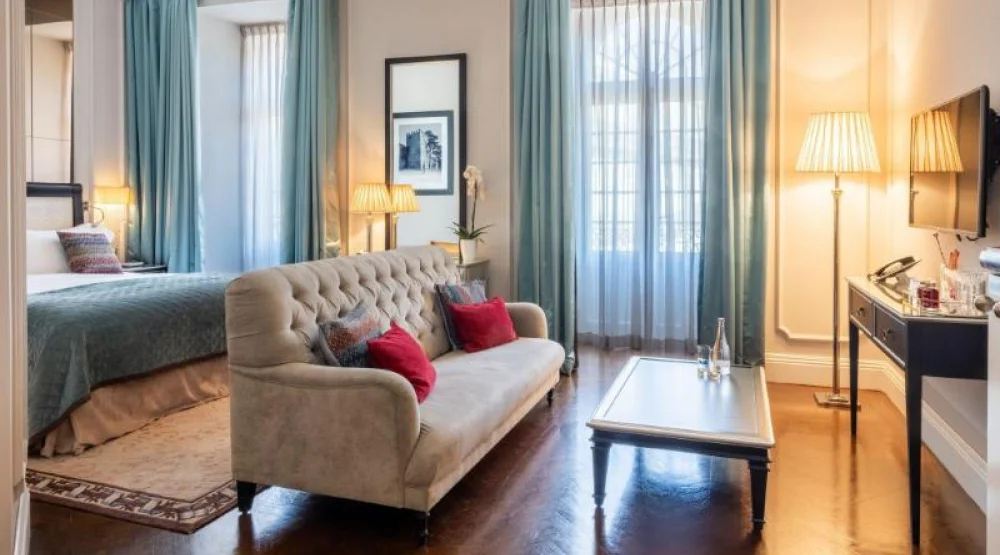 One King Junior Suite at Intercontinental Porto Palacio Das Cardosas