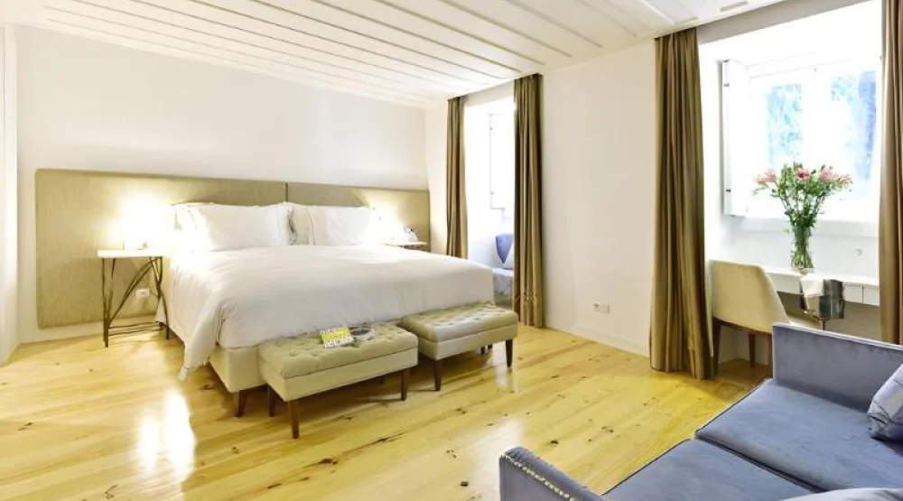 Deluxe King Room at Santiago De Alfama Boutique Hotel